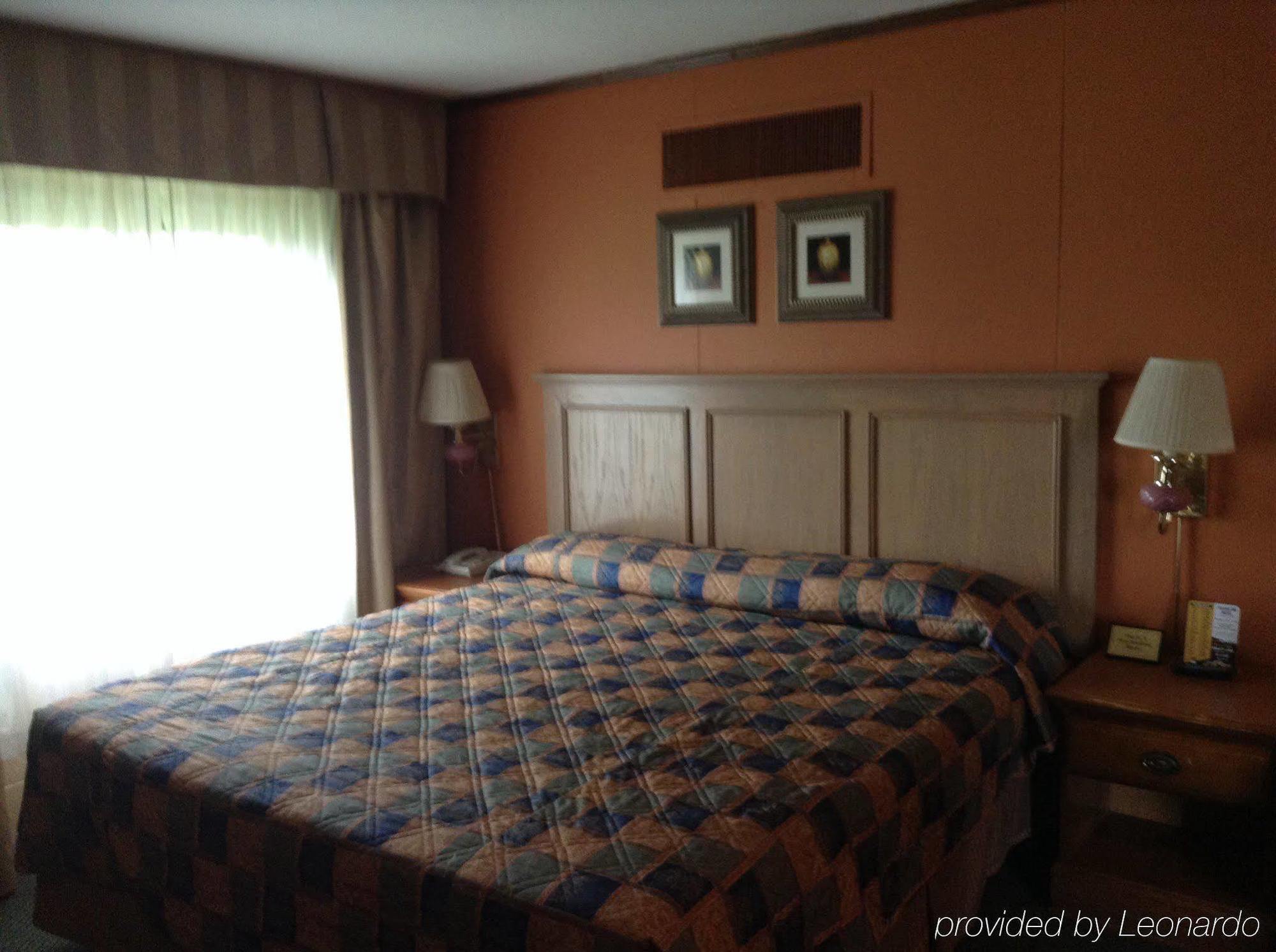 Village Inn Motel - Berrien Springs Exterior photo